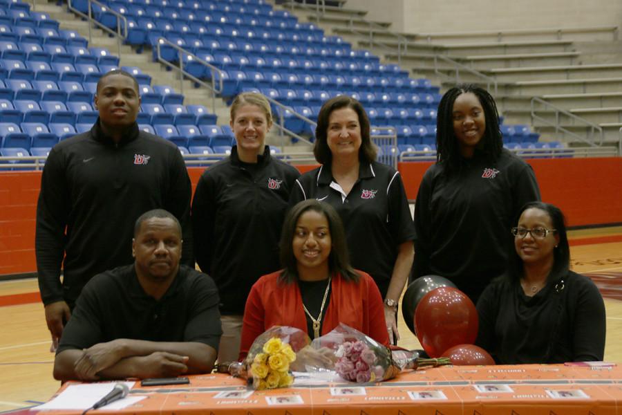 basketball signings gallery