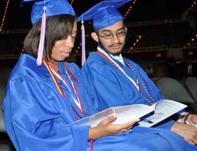 Change in policy allows students to wear variety of chords at commencement